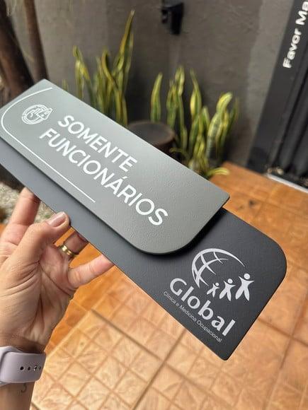 Placa de Identificação de Sala - Ametista 33x11,5