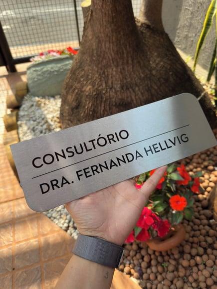 Placa de Identificação de Sala - Caulim 25,5x8 Inox