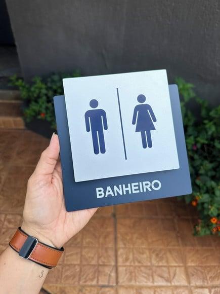 Placa de Identificação de Sala - Modelo Ágata