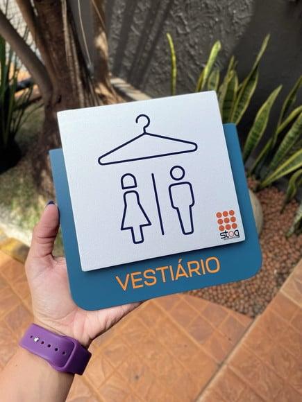Placa de Identificação de Sala - Modelo Ágata