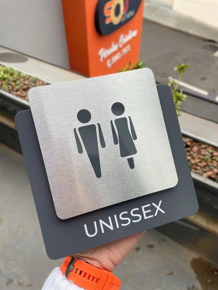 Placa de Identificação de Sala - Modelo Ágata Inox