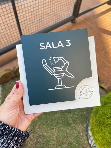 Placa de Identificação de Sala - Modelo Ágata Personalizada