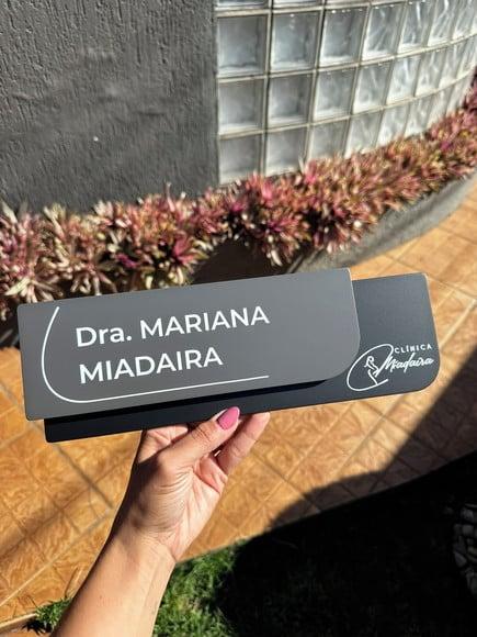 Placa de Identificação de Sala - Modelo Ametista
