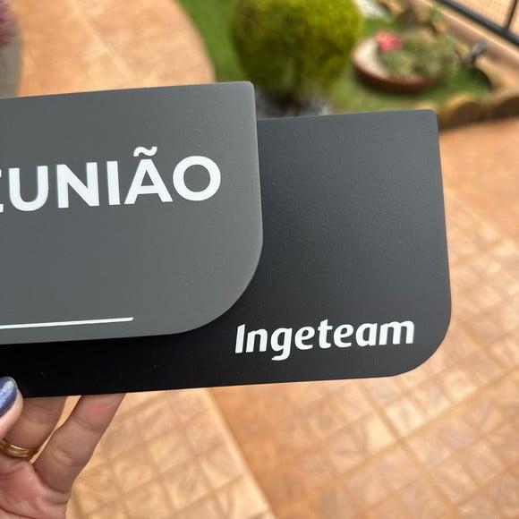 Placa de Identificação de Sala - Modelo Ametista