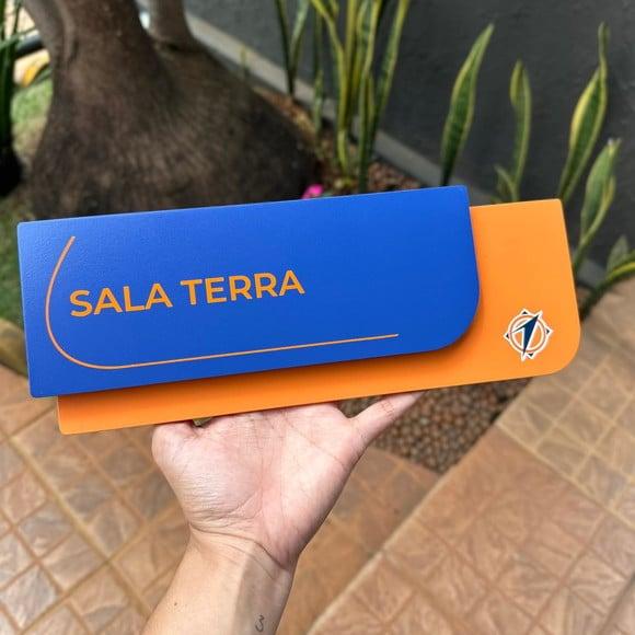 Placa de Identificação de Sala - Modelo Ametista