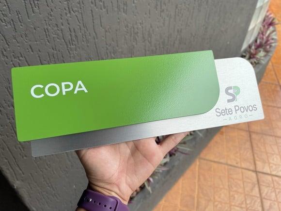 Placa de Identificação de Sala - Modelo Ametista Inox