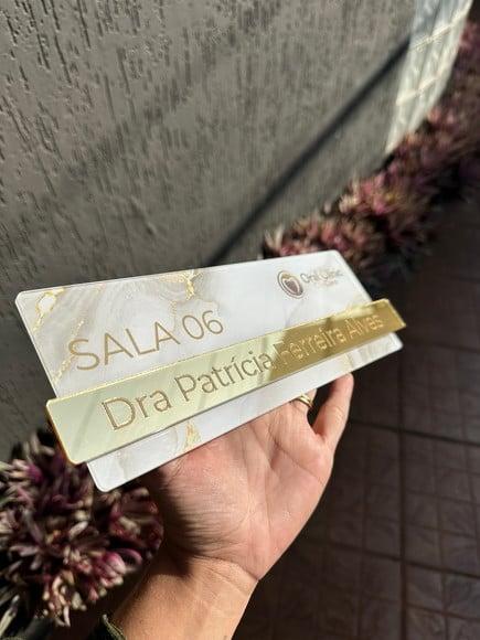 Placa de Identificação de Sala - Modelo Esmeralda