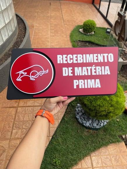 Placa de Identificação de Sala - Modelo Jaspe 45x20