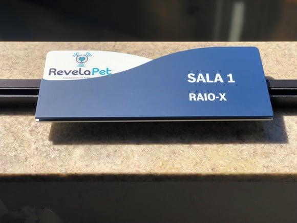 Placa de Identificação de Sala - Modelo Mica