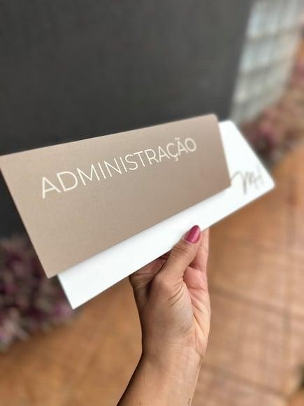 Placa de Identificação de Sala - Modelo Onix