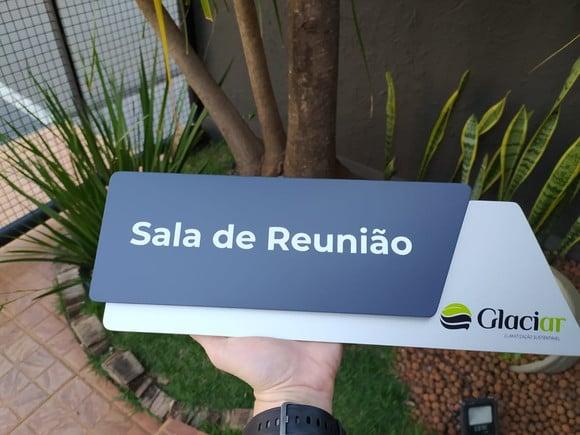Placa de Identificação de Sala - Modelo Onix
