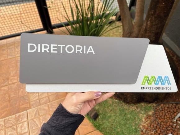 Placa de Identificação de Sala - Modelo Onix