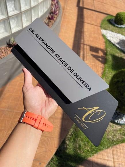Placa de Identificação de Sala - Modelo Onix