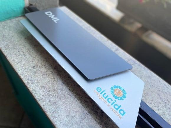 Placa de Identificação de Sala - Modelo Onix