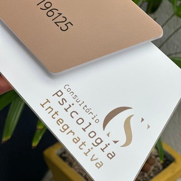 Placa de Identificação de Sala - Modelo Onix Acrílico