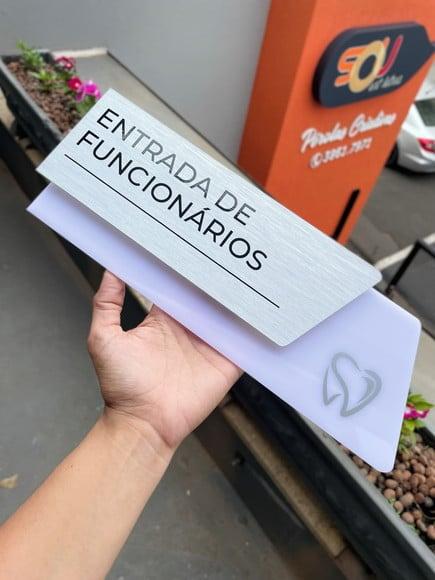 Placa de Identificação de Sala - Modelo Onix Acrílico