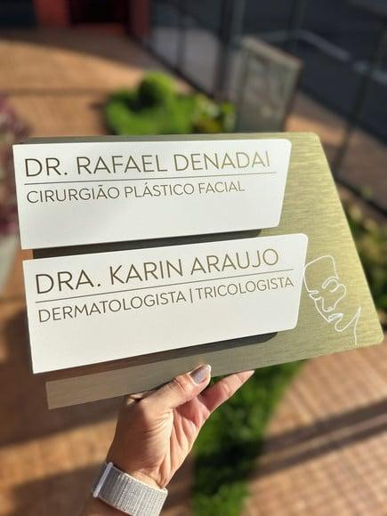 Placa de Identificação de Sala - Modelo Onix Acrílico Dupla
