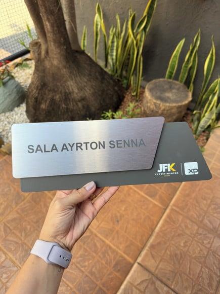 Placa de Identificação de Sala - Modelo Onix Inox