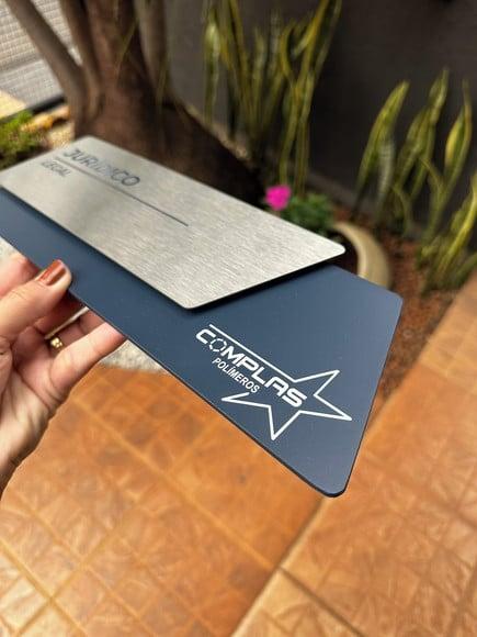 Placa de Identificação de Sala - Modelo Onix Inox
