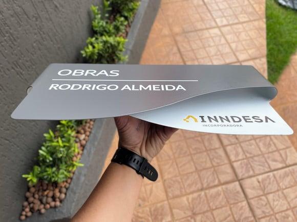 Placa de Identificação de Sala - Modelo Sodalita