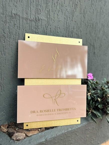 Placa de Identificação de Sala - Modelo Topázio Dupla