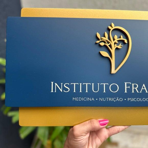 Placa de Identificação de Sala-modelo Topázio Acrílico 42x24