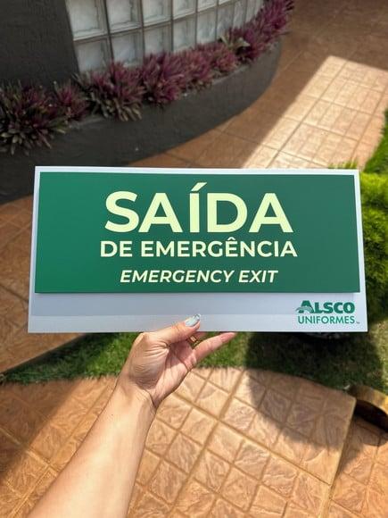 Placa de Identificação Modelo Quartzo 40x20 Fotoluminescente