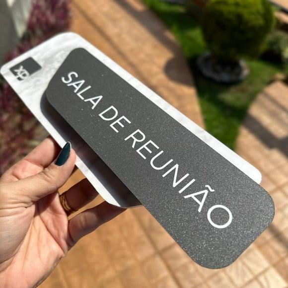 Placa Identificação de Sala - Modelo Adamantium