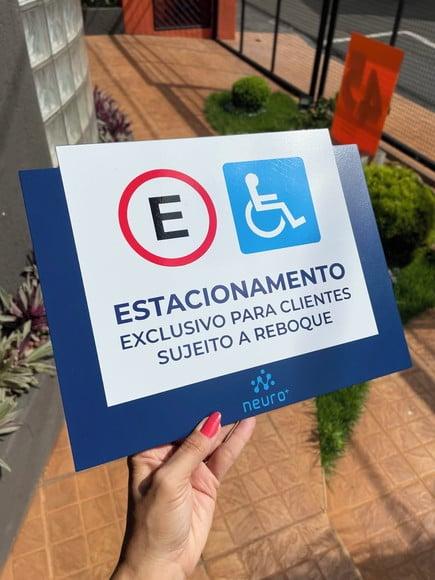 Placa Identificação de Sala - Modelo Ágata 32x26