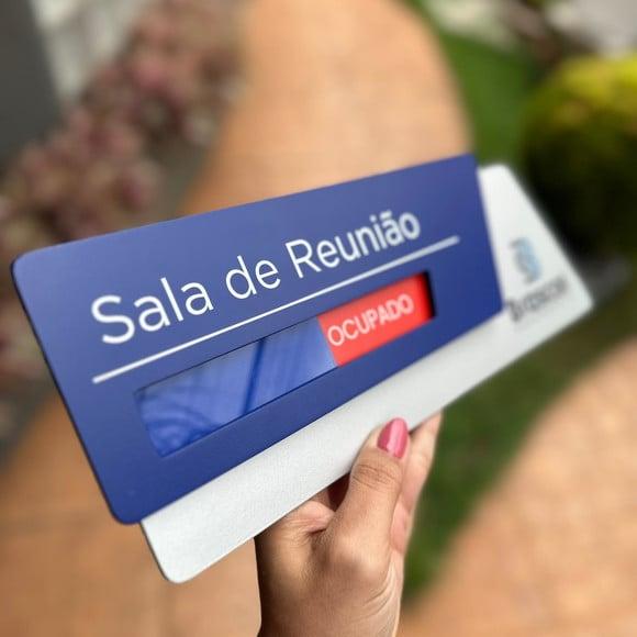 Placa Identificação de Sala - Modelo Onix Flag
