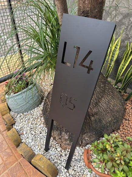 Totem Residencial Aço Carbono Pé P Sustentação Jardim 28x70