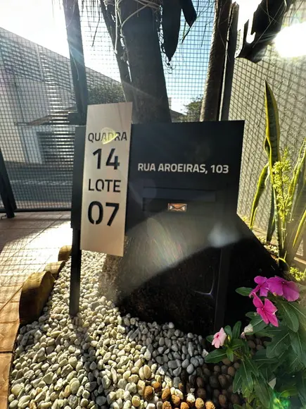 Algarismo Acm + Inox - 60x55 +caixa Correio e Pé para Jardim