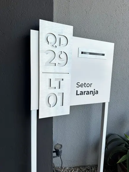 Algarismo Acm + Inox +caixa Correio e Pé para Jardim
