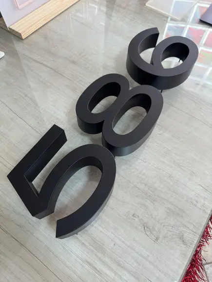 Algarismo Personalizado Galvanizado
