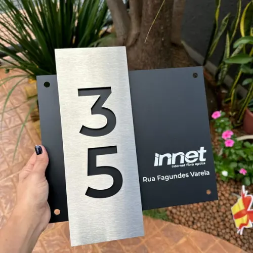 Algarismo Residencial Acm com Inox - 2 Dígitos 33x30 Logo