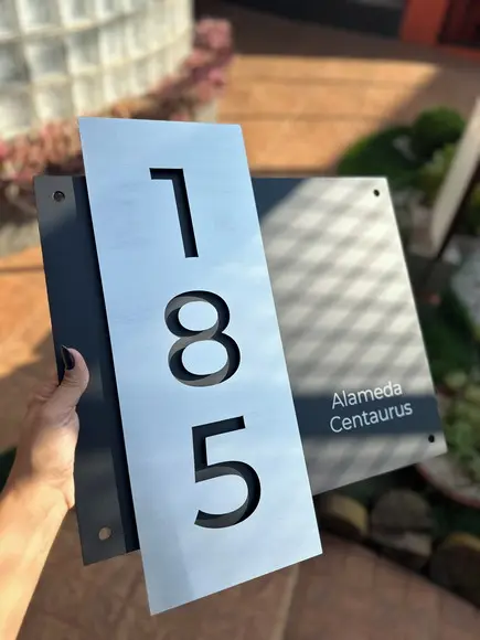 Algarismo Residencial Acm com Inox - 3 Dígitos 33x30