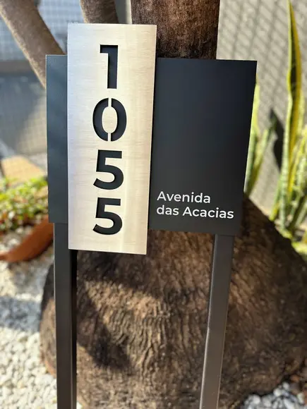 Algarismo Residencial Acm com Inox - 30x33 para Jardim