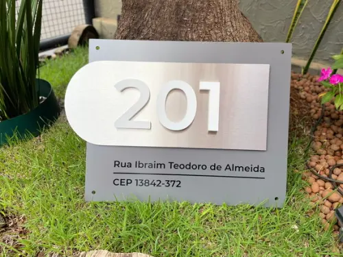 Algarismo Residencial Acm com Inox e Pvc - 3 Dígitos 60x55