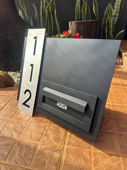 Algarismo Residencial Acm+inox com Caixa de Correio 51x45