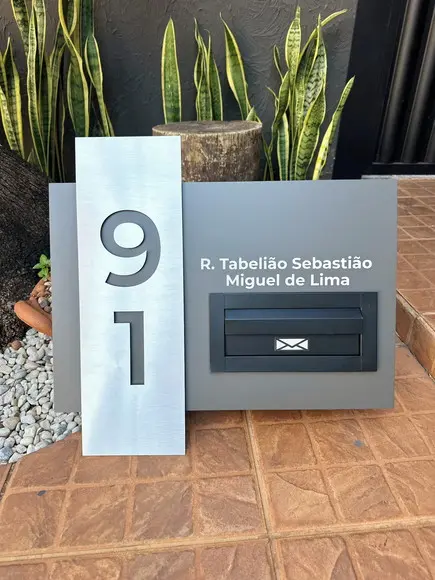 Algarismo Residencial Acm+inox com Caixa de Correio 60x55