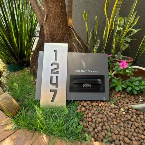 Algarismo Residencial Acm+inox com Caixa de Correio 60x55