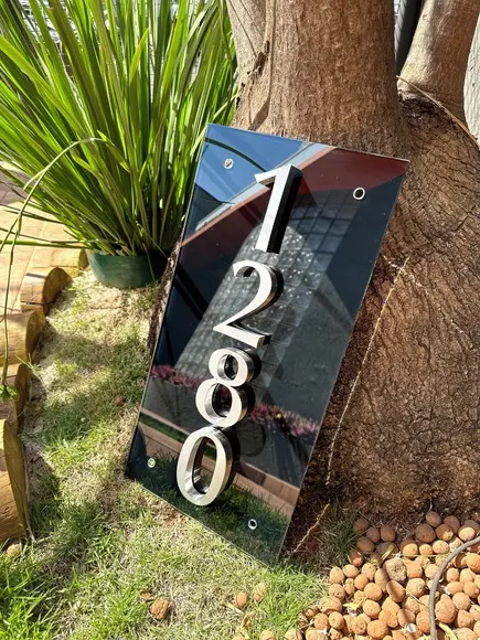 Algarismo Residencial Vidro com Inox - 4 Dígitos 30x60