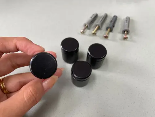Kit de Parafusos e Prolongadores Preto G - 4 Unidades