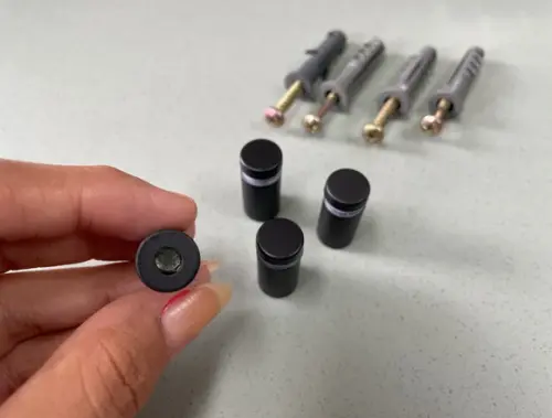 Kit de Parafusos Prolongadores Mini Preto - 4 Unidades