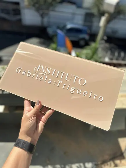Placa Comércio Acrilico Adesivo Frontal 40x20 Impressão Uv