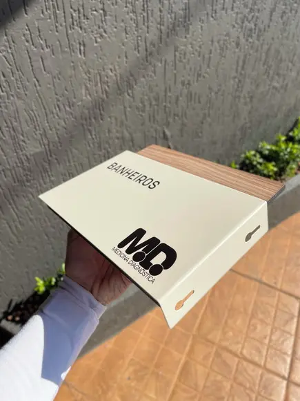 Placa de Banheiro- Modelo Calcita mdf Personalizado 26x18