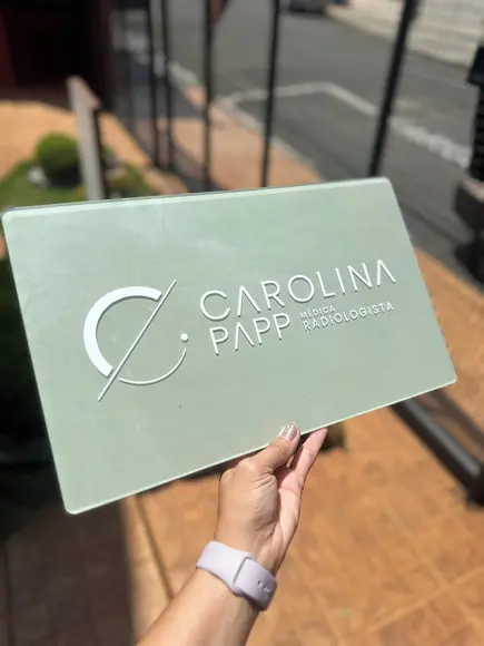 Placa de Comércio Acrílico - Aplicação Adesivo Frontal 40x24