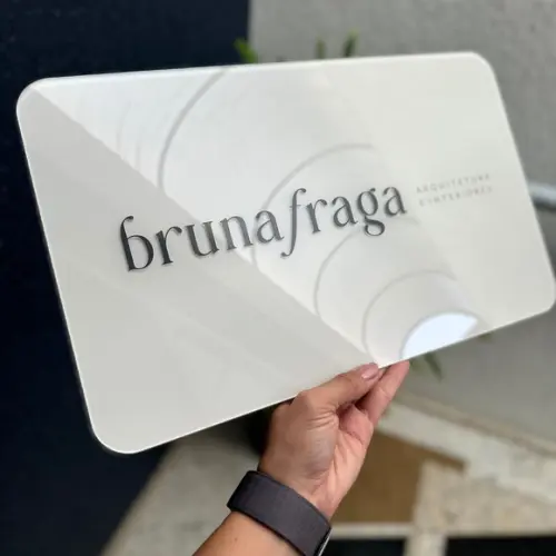 Placa de Comércio Acrílico - Aplicação Adesivo Frontal 40x24