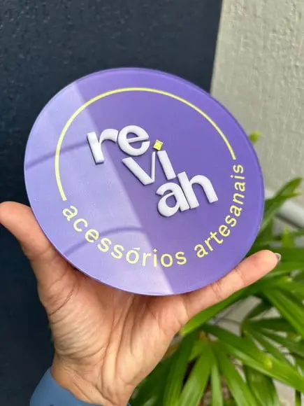 Placa de Comércio em Acrílico com Sobreposição-frente 20x20