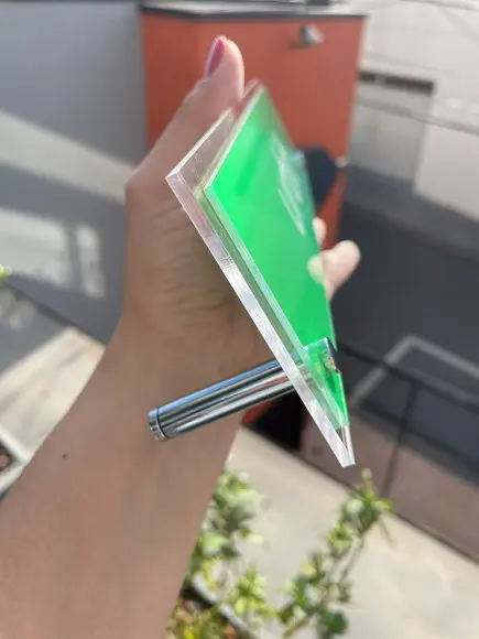 Placa de Identificação de Mesa - Acrílico e Acrílico 30x8